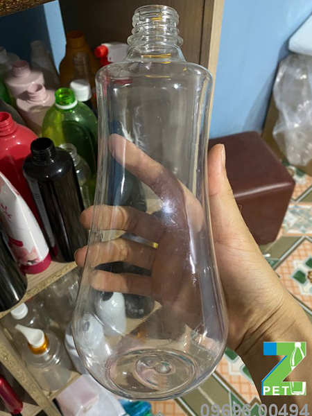 Chai PET hóa mỹ phẩm mẫu 4